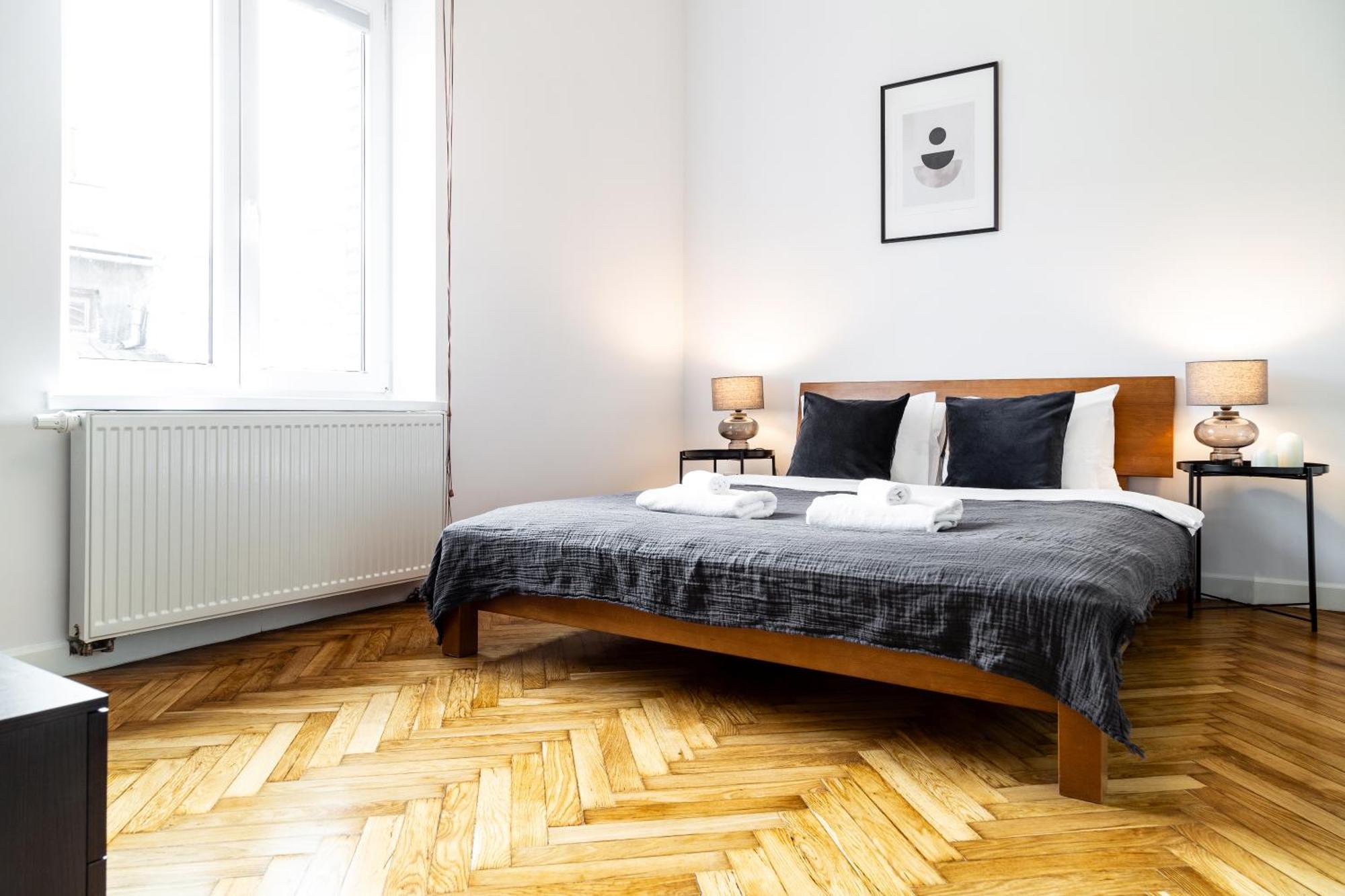 Househost Apartment: Jozefa 2/10 Краков Экстерьер фото