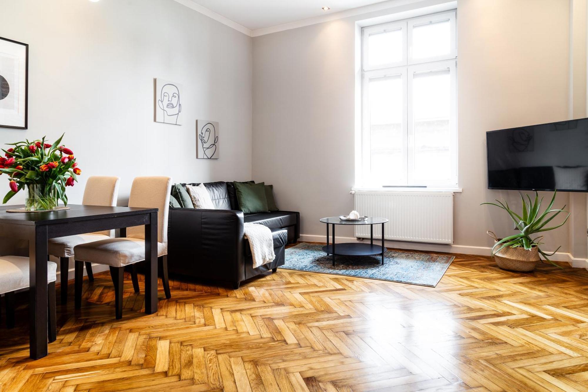 Househost Apartment: Jozefa 2/10 Краков Экстерьер фото